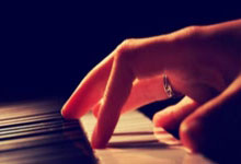 开云体育入口-绿茵场上的永动机！斯图加特主帅的野心：让胜利成为惯性定律