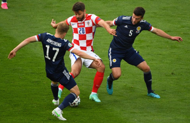 关于克罗地亚0-3惨败挪威，均势失衡的信息