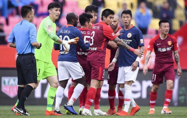 包含华夏幸福迎来复苏！客场击败实力低下的对手的词条